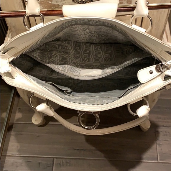 Salvatore Ferragamo - Picture 5 of 8